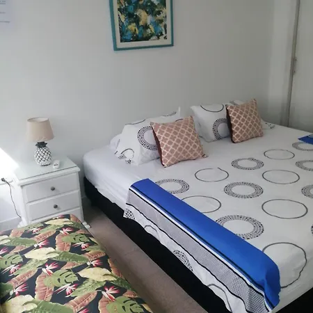 Apartamento Cómodo En Bocagrande 1503 *
